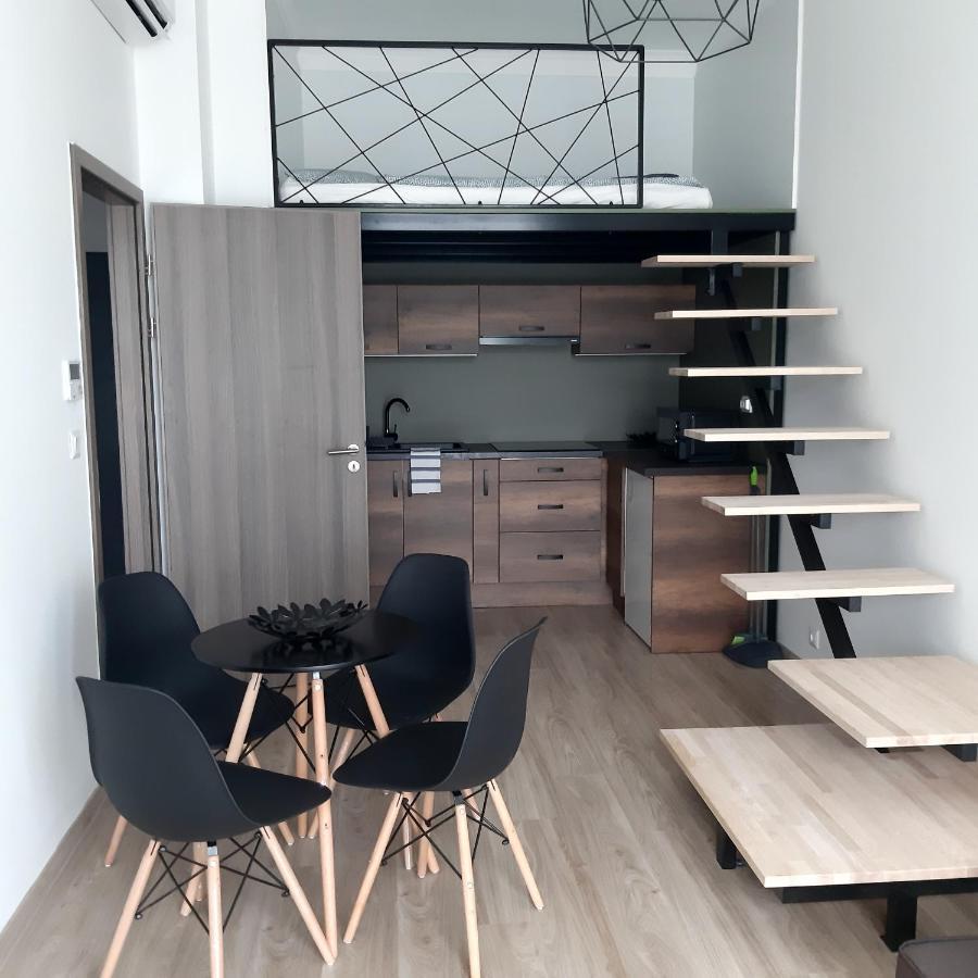Silver Side Apartments Шіофок Екстер'єр фото